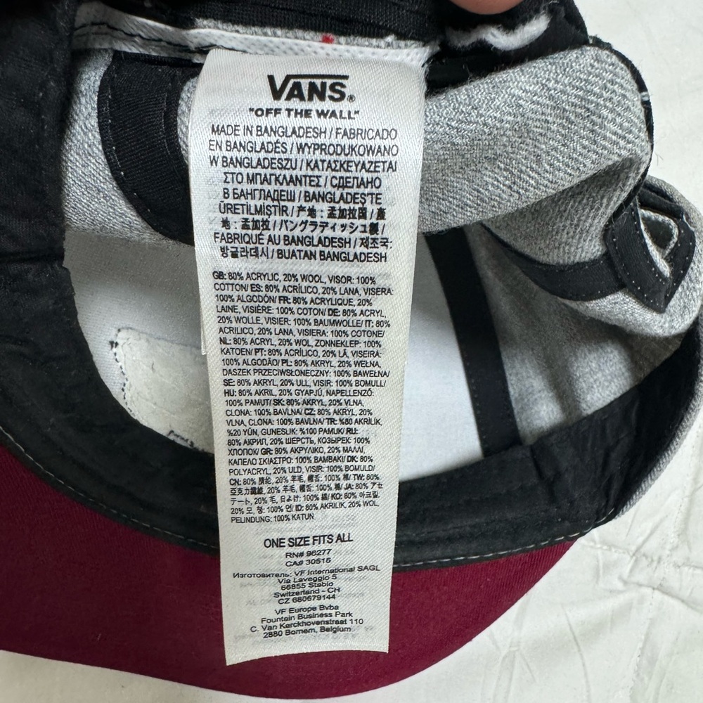 Vans snap back - Picture 2 of 3